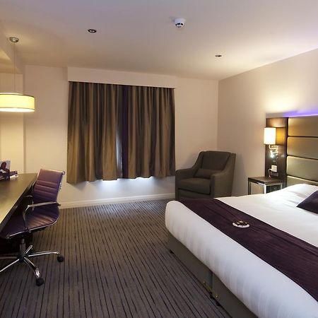 Premier Inn Falkirk - Larbert Экстерьер фото